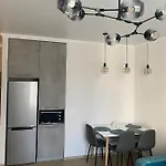 Апартаменти Современные 2х комнатные апартаменты возле Аркадии