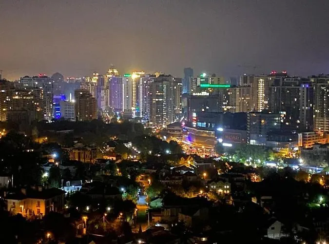 Современные 2Х Комнатные Апартаменты Возле Аркадии Apartman *